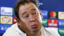 Слуцки ще връща Хъл във Висшата лига