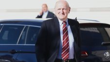 Ухажване? Михаил Касабов каза какво ще промени, ако стане президент на БФС