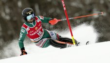 Алберт Попов не успя да финишира във втория манш