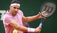 Гришо започна с победа в Сан Диего