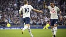 Висшата лига се завърна със зрелищно лондонско дерби, Тотнъм се измъкна срещу Брентфорд