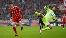 Левандовски подгони рекорд на Дон Юп