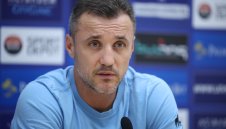 Генчев надъхва Левски + СНИМКА