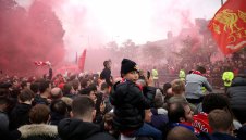 Ливърпул и Тотнъм се обединиха: Да спрем печалбарството на гърба на феновете!