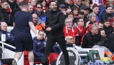 Де Дзерби напуска Брайтън