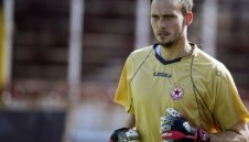 ЦСКА бие шута на двама чужденци