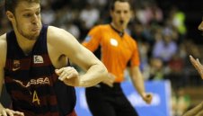 Барса и Везенков с трета поредна загуба