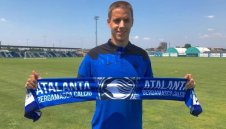 Аталанта ще атакува Шампионската лига с халф на Челси