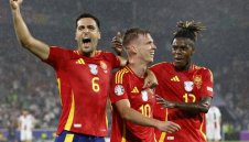 Барса с пръст в устата, няма пари за Нико Уилямс