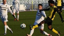 Нефтохимик - Ботев Пловдив