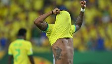 Скандал в Бразилия, Неймар и Винисиус на парти преди мач