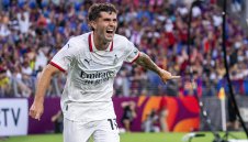 Милан жертва Пулишич срещу Венеция заради 16 000 км. пътувания