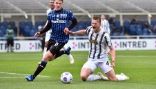 Късна драма в Бергамо! Аталанта удари Ювентус и ги измести от 3-ото място