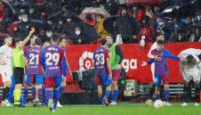 Барса изпусна 10 от Севиля