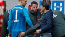 Контузията на Нойер е по-сериозна, но Байерн лъже заради Дортмунд