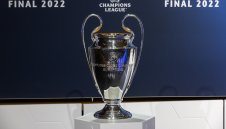 УЕФА се отказва от голяма промяна в Шампионската лига