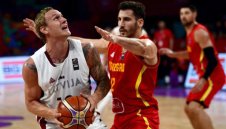 Порзингис и компания прегазиха Черна гора