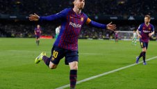 Извънземен Меси покори Бетис и донесе нова победа за Барса + ВИДЕО