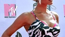 В Америка критикуват шоуто на Виктория