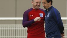 Руни се закани: Трябва да бъдем безмилостни срещу Исландия