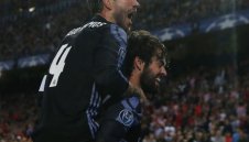 Реал Мадрид разнебити Селта и докосна титлата