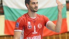 Казийски пак отсвири "лъвовете"