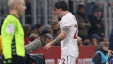 "Ла*но без чест": Тифози плашат Дзаниоло с убийство