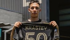 Филип Кръстев дебютира с гол за Лос Анджелис