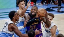 ЛеБрон на 40: Мога да играя още 5-7 години!