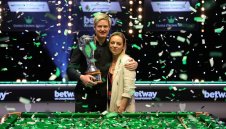 Велик финал! Робъртсън е шампион на UK след драматично 10-9 по розовата