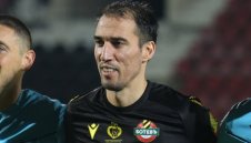 Ивелин Попов пред любопитен трансфер, излиза срещу ЦСКА