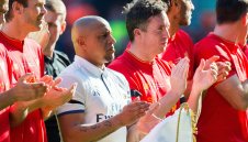 Заради пандемията? Легенда на Ливърпул заряза австралийци