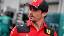 Ферари дава 5-годишен договор на Шарл, бъдещето на Сайнц неясно