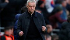 Топ дербита: Кошмарна седмица за Юнайтед, Моуриньо се завръща на "Олд Трафорд"