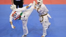 Четирима българи на полуфиналите на Световното по карате 