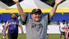 Диего Марадона се провали в ОАЕ и си стегна куфарите 