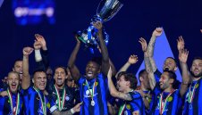 Изнасят цял кръг на Серия А в чужбина