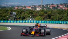 Макс Верстапен най-бърз в първата тренировка в Унгария