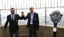 Бекенбауер: Пеле е пред Меси. Най-добрият в историята!