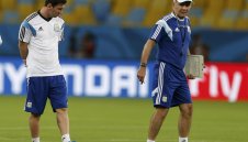 Масчерано: Меси не избира състава