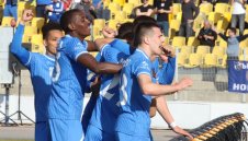 Левски - Струмска слава 3:0