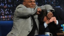 Железният Майк: Световният шампион по бокс отново е Тайсън