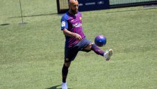 Без стратегия, с хаотични трансфери: Барса върви по стъпките на "галактикос" на Реал