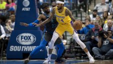 Младите Езерняци обърнаха Далас