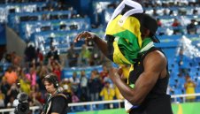 Навиват Болт за Игрите в Токио