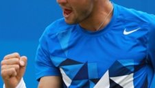 И Григор ни зарадва с победа в Лондон