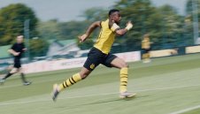 Перлата на Дортмунд Мукоко: Съжалявам, но съм много добър