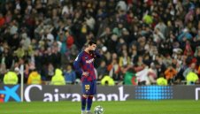 Меси изглежда като пенсионер, вече се крие в големите мачове