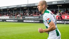 Неостаряващо старче: Грьонинген иска да задържи Робен