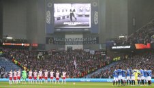 Пребити в Шотландия: "Биковете" от Лайпциг отпаднали заради.. подаръци